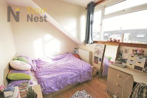 Bedroom- click for photo gallery